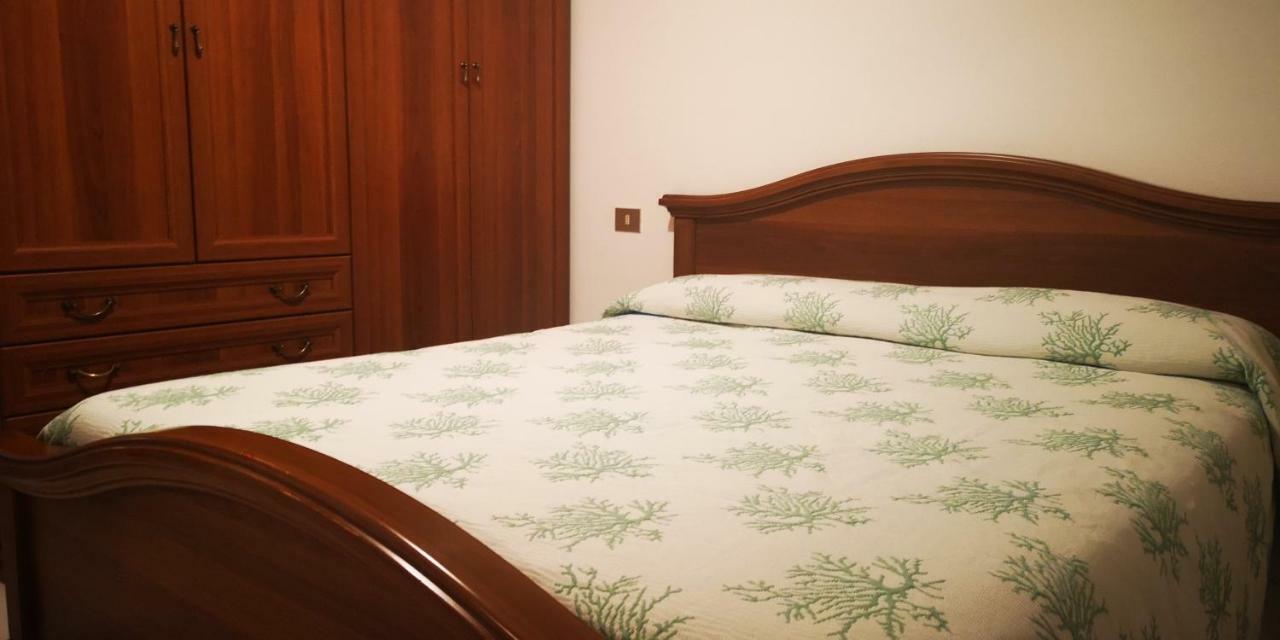 Casa Vacanza Giulia ブドーニ エクステリア 写真